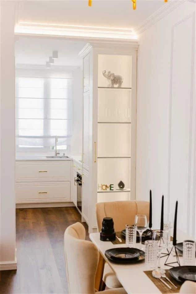 Tirane, jepet me qera apartament 1+1+Ballkon Kati 9, 75 m² 625 € (astir)