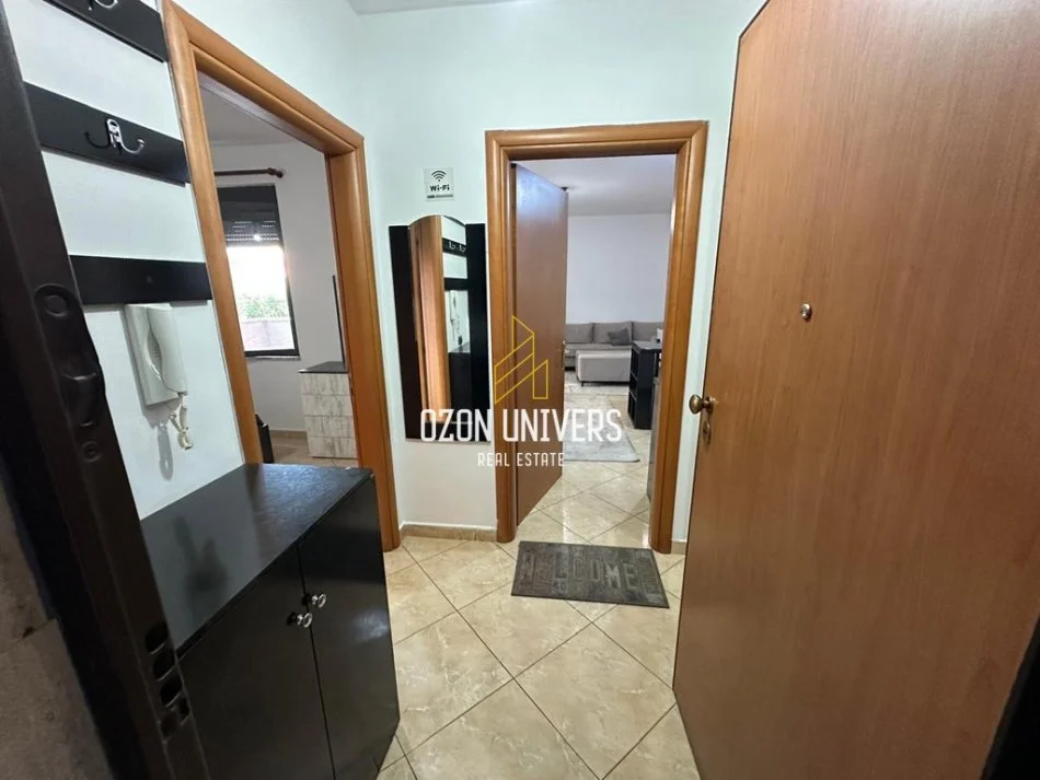 Tirane, jepet me qera apartament 1+1 Kati 2, 58 m² 600 € (Qëndër, afër Prokurorisë së përgjithshme)