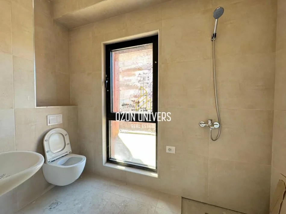 Tirane, shitet apartament 2+1+Ballkon Kati 4, 117 m² 328.440 € (Garden Building, Rruga e Kavajës)