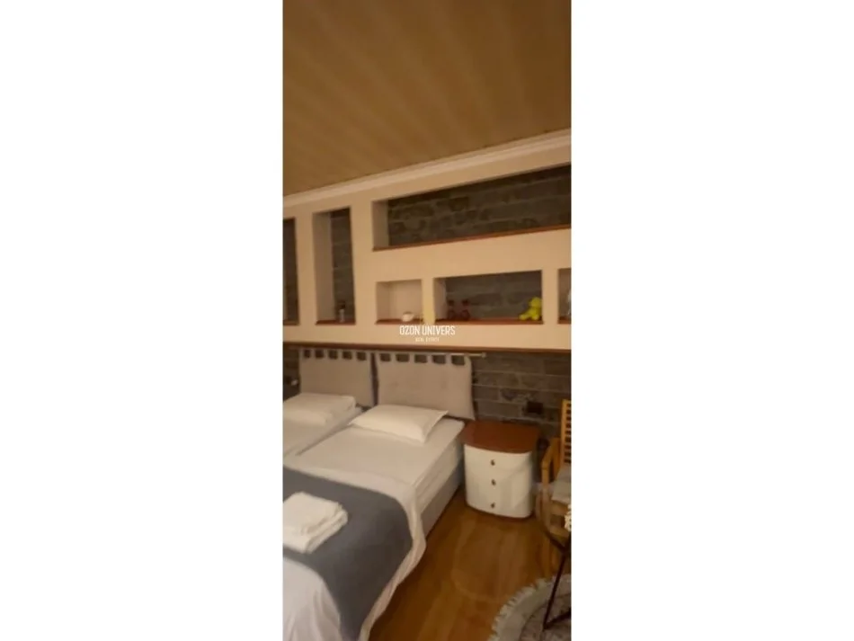 Tirane, shitet apartament 2+1+Ballkon Kati 7, 112 m² 360.000 € (Rruga Kostandin Kristoforidhi)