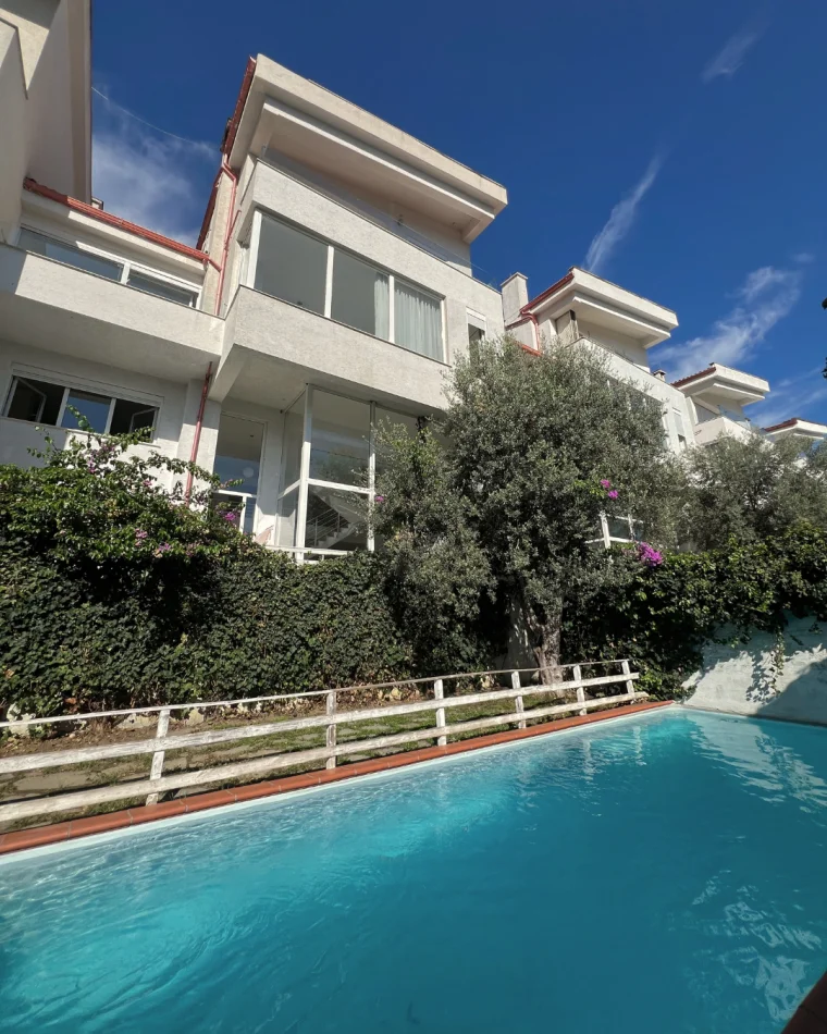 Tirane, shitet 3 Katshe Kati 0, 461 m² (Kodra e Diellit 1, Top Hill)