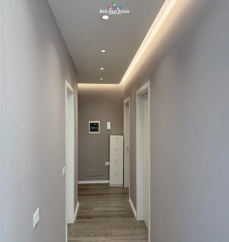 Tirane, jepet me qera apartament 2+1 Kati 6, 105 m² 930 € (Rruga Don Bosko)