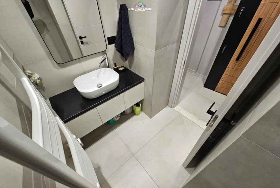 Tirane, jepet me qera apartament 1+1 Kati 4, 70 m² 780 € (Rruga sulejjman Delvina)