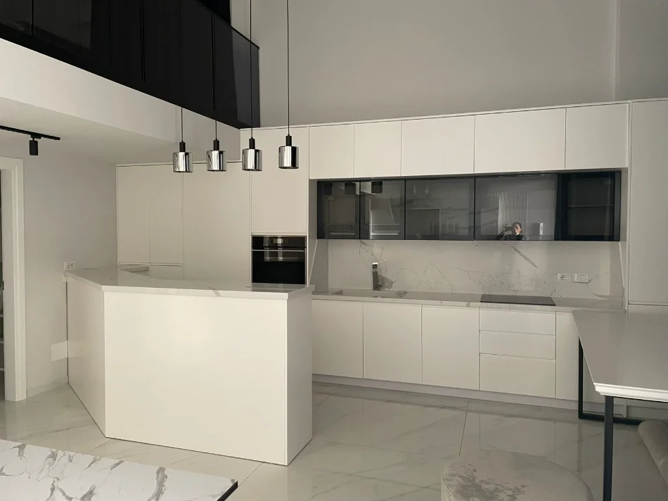Radhime - Orikum, shitet apartament duplex 2 Katshe , 69 m² 294.000 € (Radhime, Vlore)