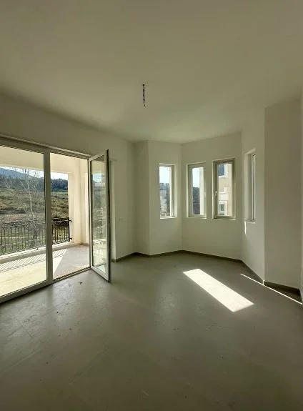 Tirane, shitet Vile 3 Katshe , 352 m² 1.050.000 € 