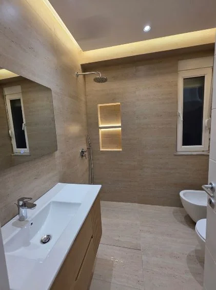 Shqiperi, shitet apartament 2+1+Ballkon Kati 8, 112 m² 305.000 € 