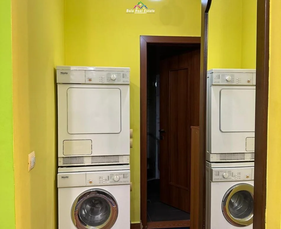 Tirane, jepet me qera apartament 1+1 Kati 2, 72 m² 520 € (Rruga Frosina Plaku)