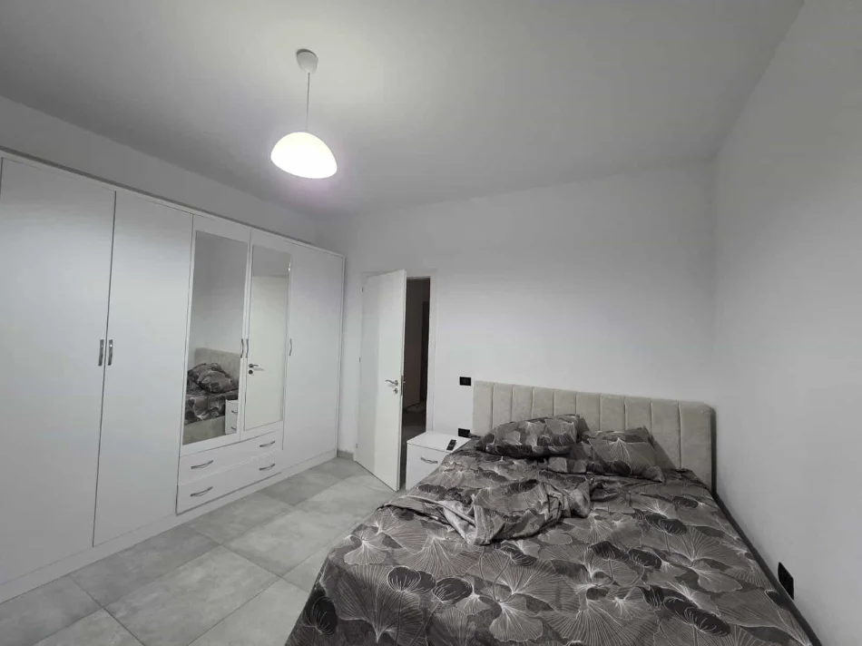 Tirane, shes apartament 2+1 Kati 2, 115 m² 169.000 € (shkoze)