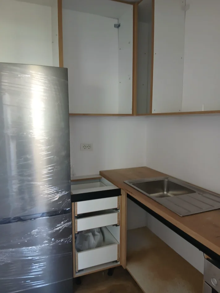 Tirane, shitet apartament 2+1+Aneks+Ballkon Kati 3, 85 m² 160.000 € (XHAMLLIKU)
