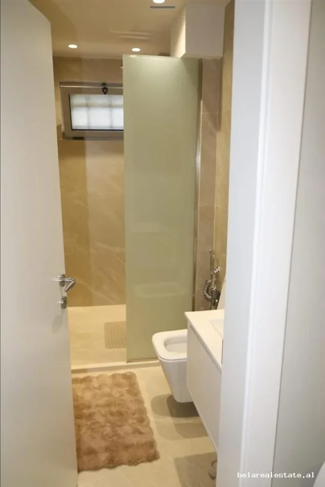 Tirane, shitet garsonier Studio Kati 0, 74 m² 220.000 € (Zogu i Zi)