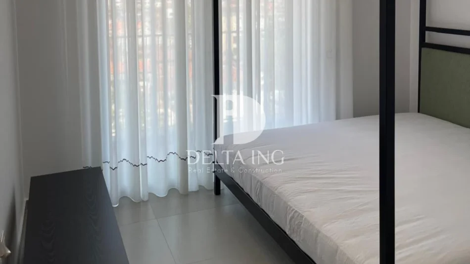 Tirane, jepet me qera apartament 1+1 , (Sadik Petrela)