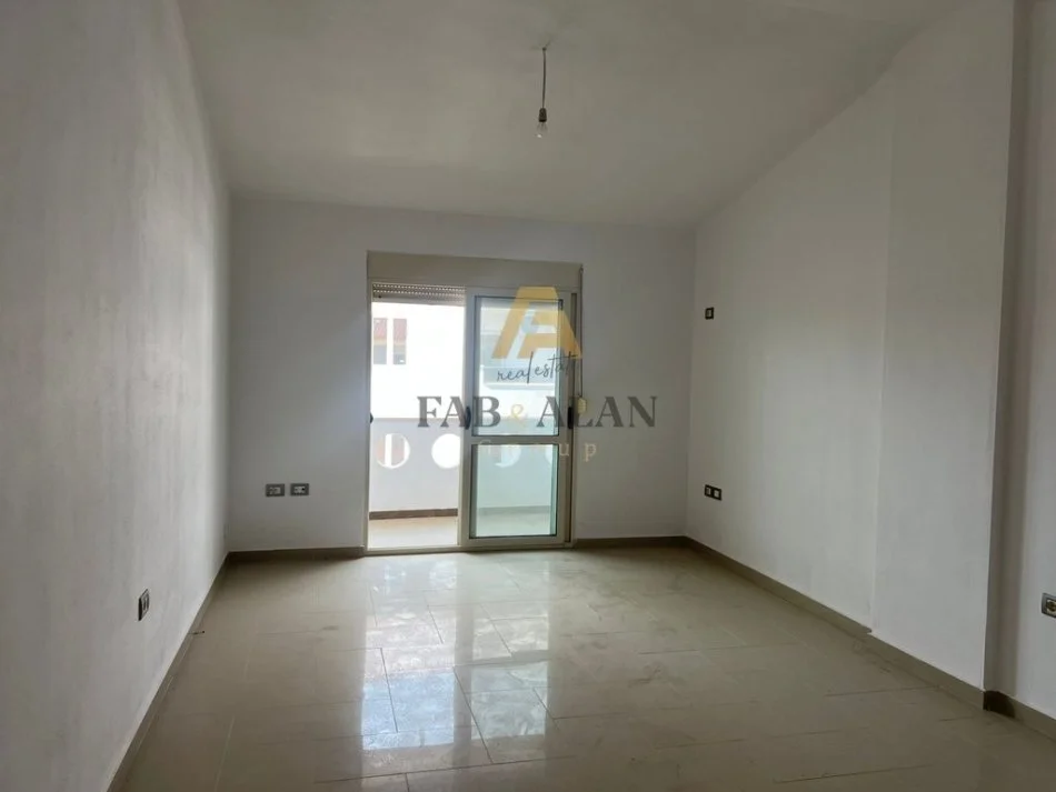 Golem, shitet apartament+verande | Penthouse 2+1+garsoniere, Kati 6, 110 m² 165.000 € (Golem)