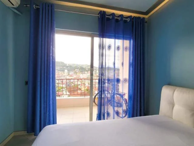 Tirane, shitet apartament 2+1+BLK Kati 5, 105 m² 125.000 Euro