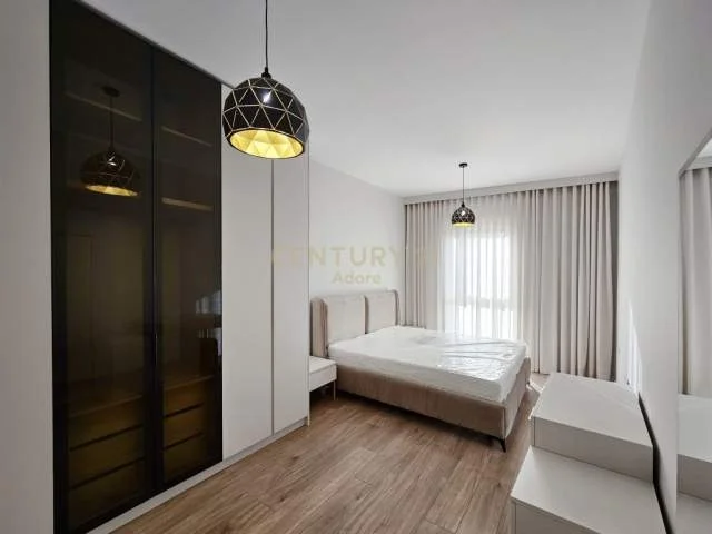 Tirane, jepet me qera apartament Kati 1, 100 m² 1.100 Euro (teg)