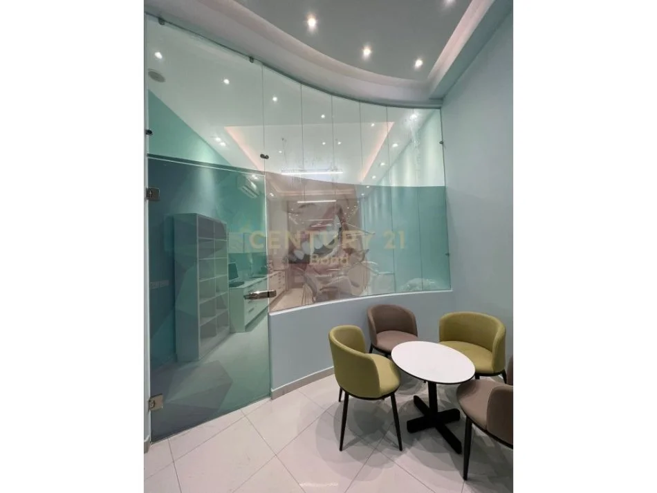 Tirane, shitet ambjent biznesi , 68 m² 150.000 € 