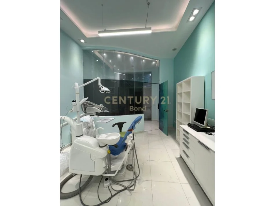 Tirane, shitet ambjent biznesi , 68 m² 150.000 € 