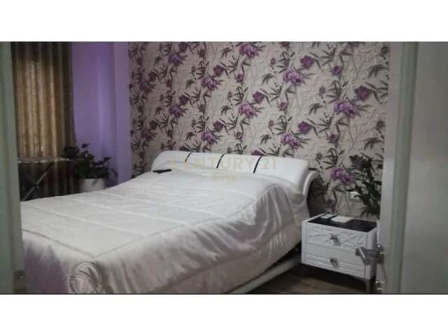 Tirane, jepet me qera apartament 88 m² 700 Euro (liqeni)