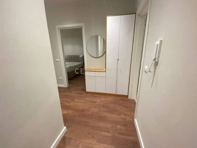 Tirane, jepet me qera apartament 83 m² 850 Euro (rruga e kavajes)