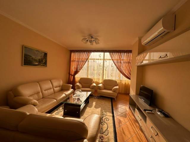 Tirane, jepet me qera apartament 2+1 Kati 4, 80 m² 550 Euro (Perballe Kompleksit Delijorgji)