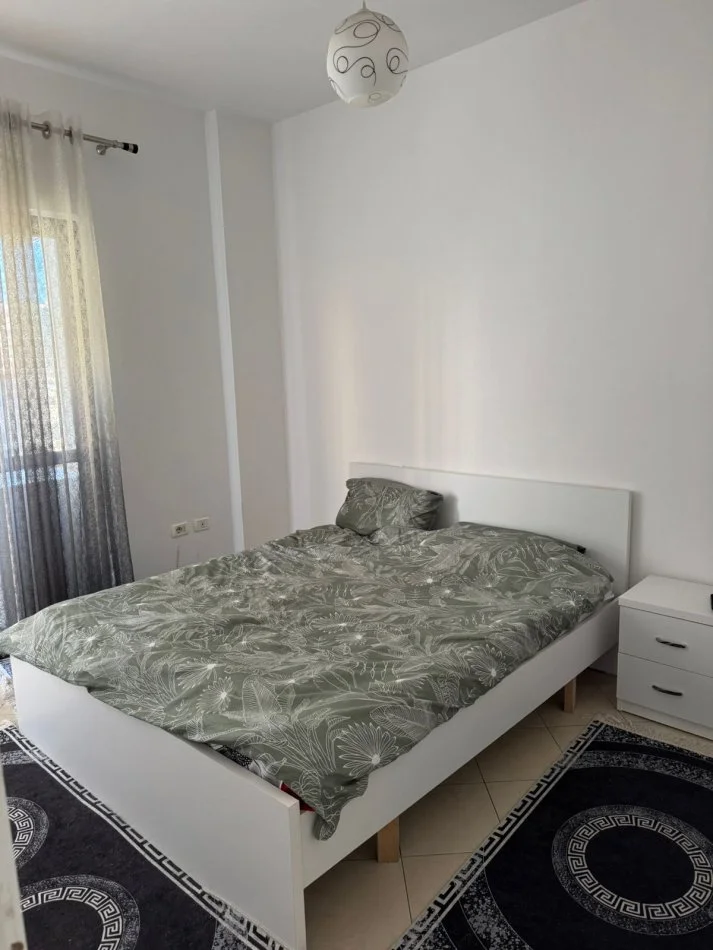 Tirane, shitet apartament 1+1+Ballkon Kati 4, 48 m² 104.000 € (Rruga e Kavajes , Rruga Stavri Themeli , prane globe)