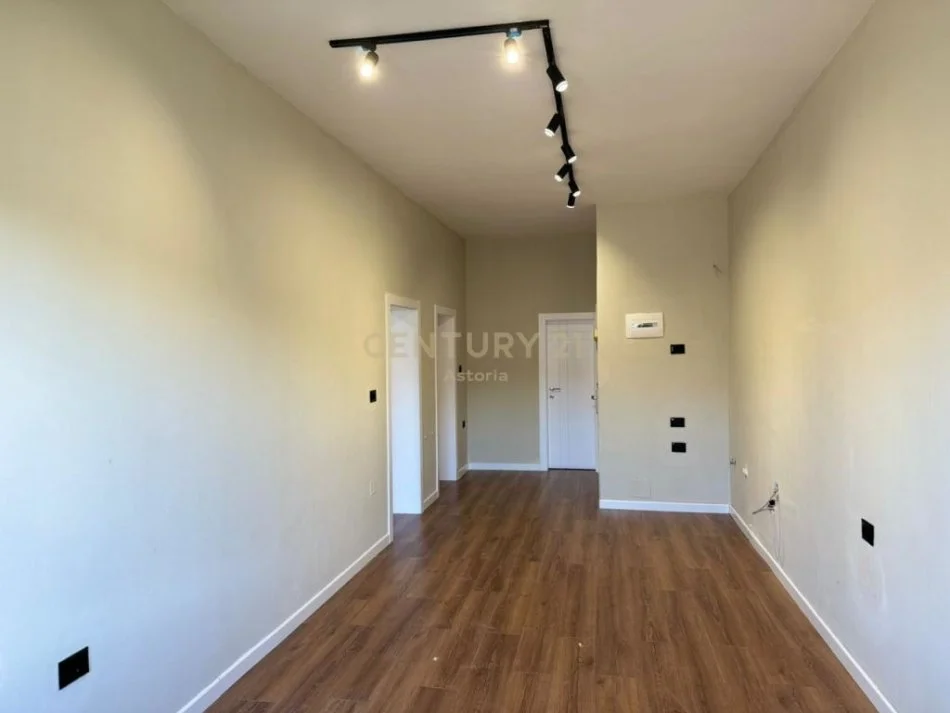 Tirane, shitet apartament 2+1 Kati 5, 72 m² 125.000 € (MYSLYM SHYRI)