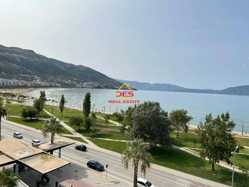 Vlore, shitet apartament 2+1+Ballkon Kati 2, 102 m² 280.000 € (Lungomare)