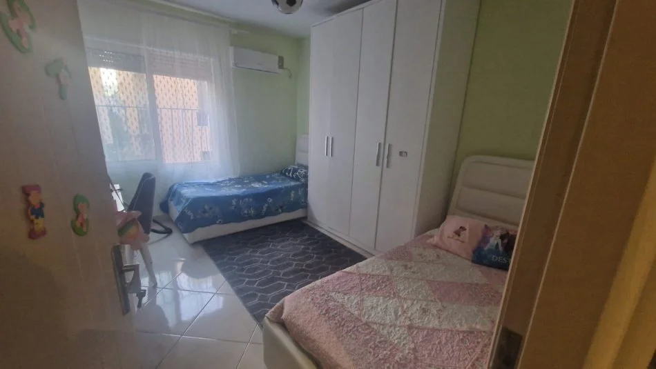 Durres, shitet apartament 2+1 Kati 2, 85 m² 125.000 € (ISH RAJONI DURRES!)