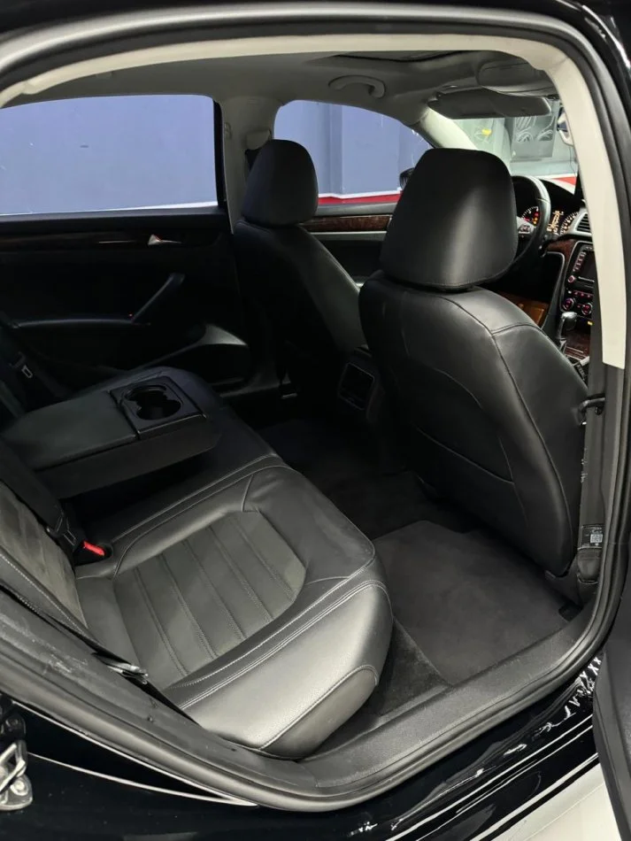 Tirane, shitet makine Volswagen passat