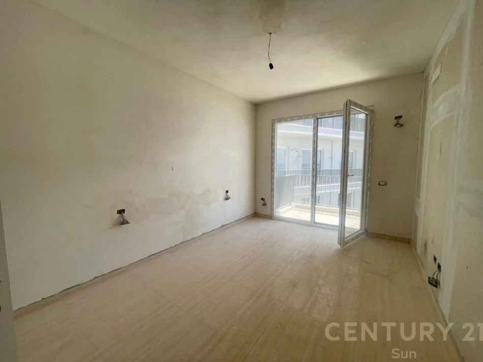 Lezhe, shes apartament 1+1 Kati 8, 58 m² 90.000 € (RANA E HEDHUN)