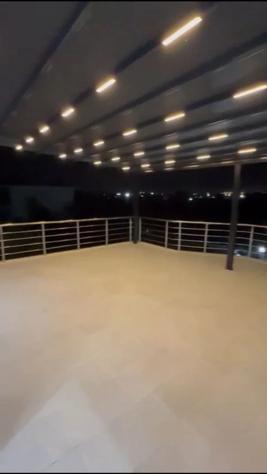 Durres, shitet Vile 3+1+Aneks+Ballkon Kati 2, 212 m² 300.000 € 