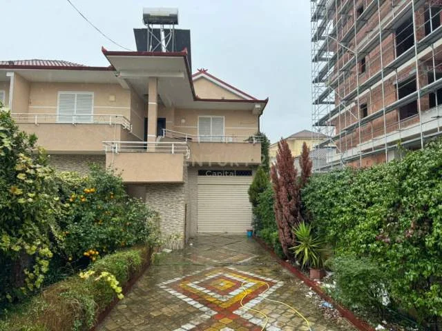 Tirane, jepet me qera apartament 2+1 Kati 2, 84 m² 650 Euro (Lucie Miloti)