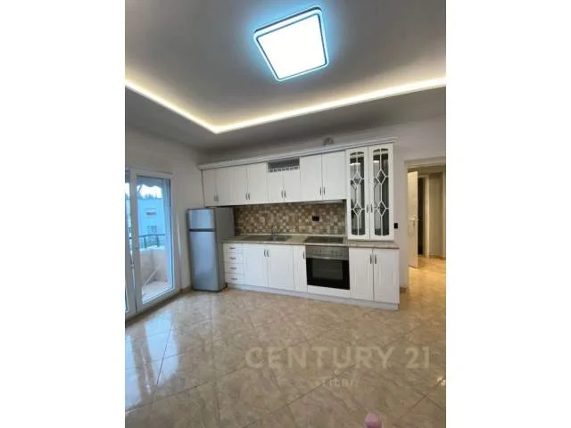Tirane, jepet me qera apartament 2+1+BLK Kati 4, 69 m² 500 Euro (rruga e Durresit)