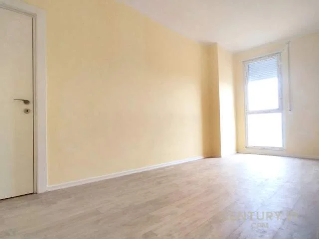 Tirane, shitet apartament 2+1+BLK Kati 8, 89 m² 117.000 Euro (Hamdi Pepa)