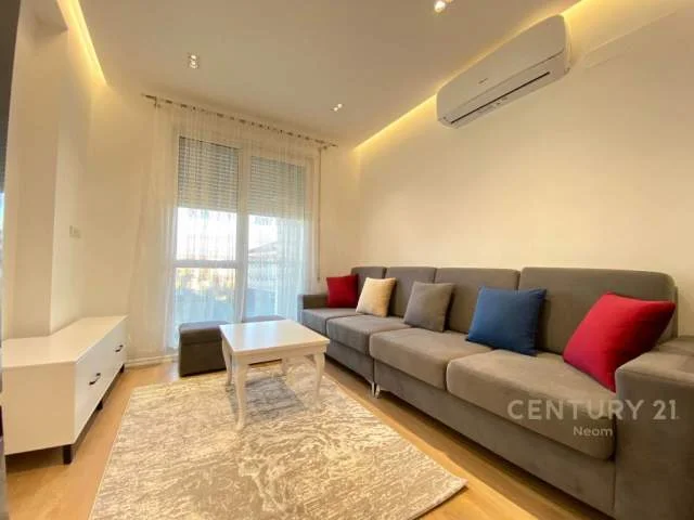 Tirane, jepet me qera apartament 2+1+BLK Kati 2, 95 m² 550 Euro (Hamdi Pepa)