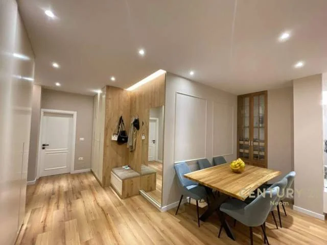 Tirane, jepet me qera apartament 1+1+BLK Kati 2, 86 m² 600 Euro (Liqeni i Thate)