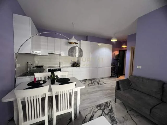 Tirane, jepet me qera apartament 1+1+BLK Kati 1, 64 m² 500 Euro (prane Kopshtit Botanik)