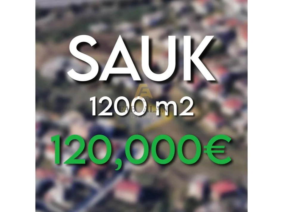 Tirane, shitet toke , 1.200 m² 120.000 € (Sauk)