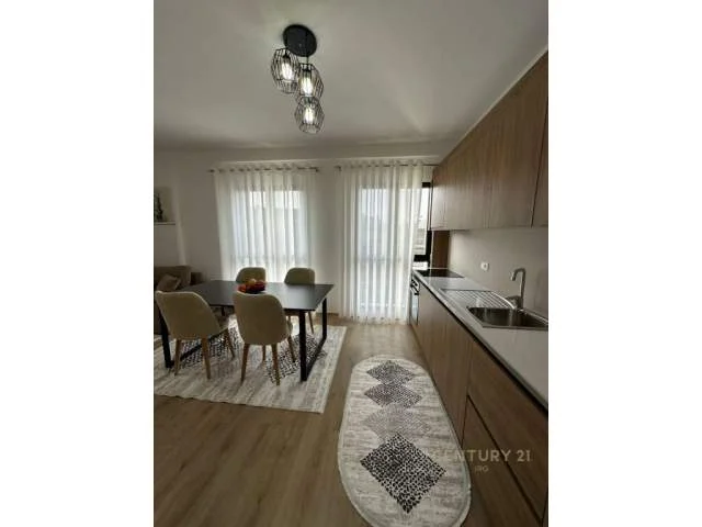 Tirane, jepet me qera apartament 2+1+BLK Kati 5, 104 m² 650 Euro (Arlis, Farmacia 10)