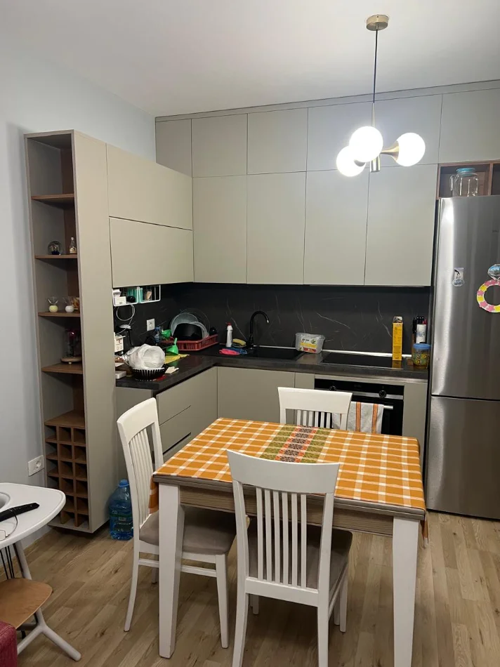 Tirane, jepet me qera apartament 1+1 Kati 2, 70 m² 600 € (Fiori Di Bosko)