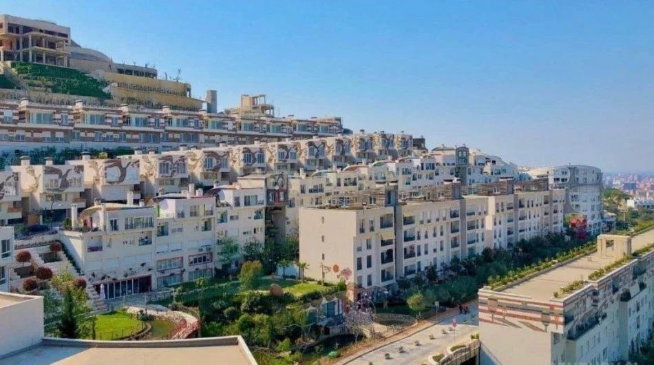 Tirane, shitet apartament 1+1 Kati 4, 72 m² 125.000 € (Rezidenca Kodra e Diellit 2)