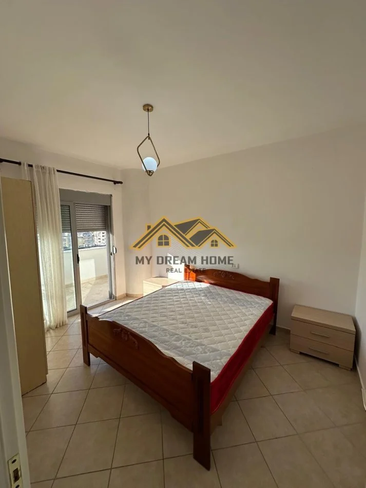 Durres, shitet apartament 3+1+Ballkon Kati 8, 125 m² 135.000 € (STACIONI I TRENIT)