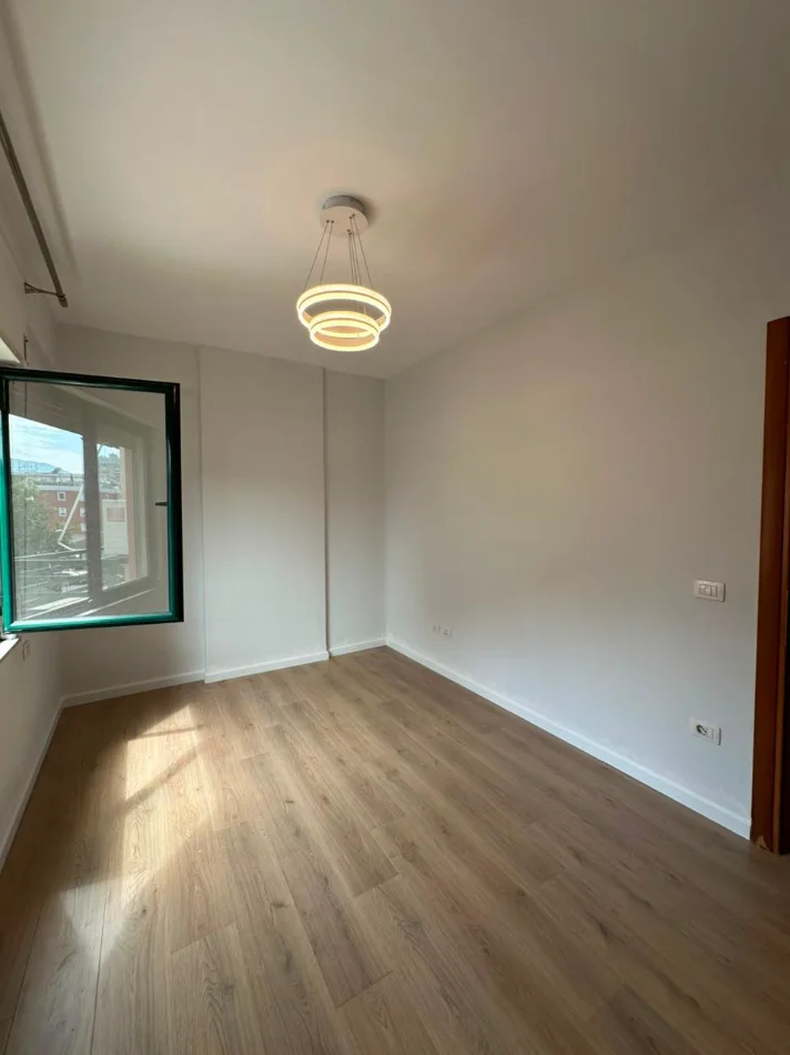 Tirane, shitet apartament 2+1 Kati 3, 78 m² 160.000 € (Don Bosko)