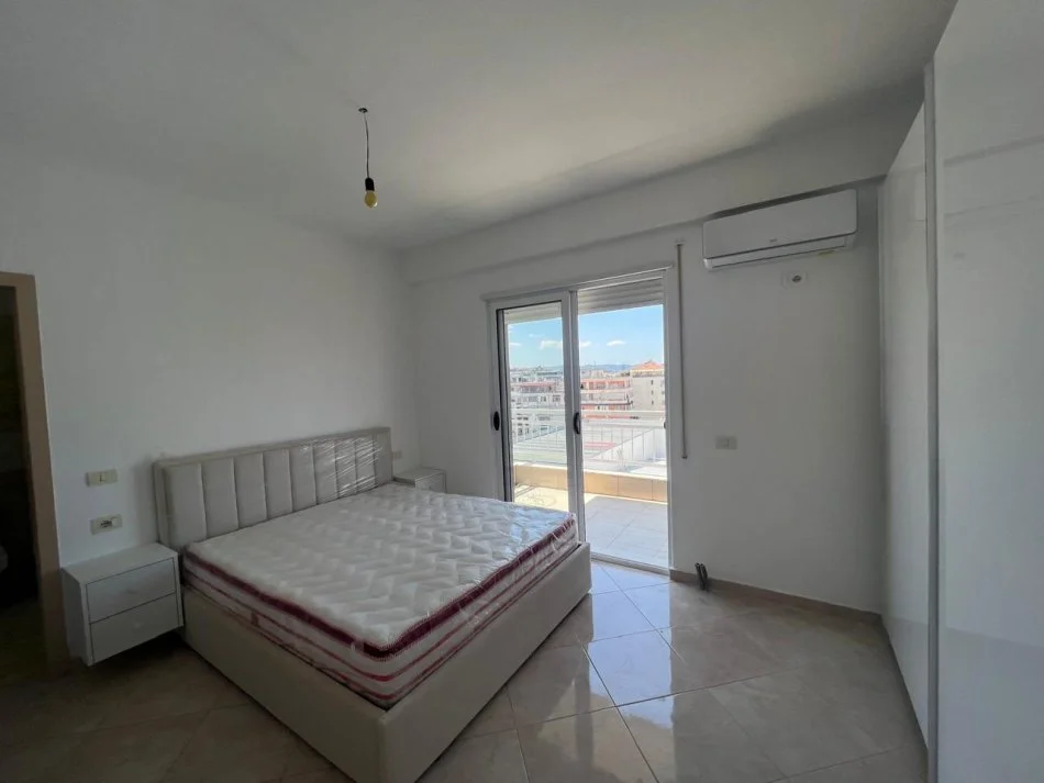 Tirane, jepet me qera apartament 2+1 Kati 6, 85 m² 500 € (Fresk)