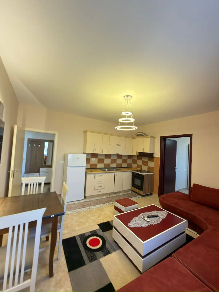 Tirane, shitet apartament 2+1+Ballkon Kati 7, 79 m² 130.000 € (Astir)