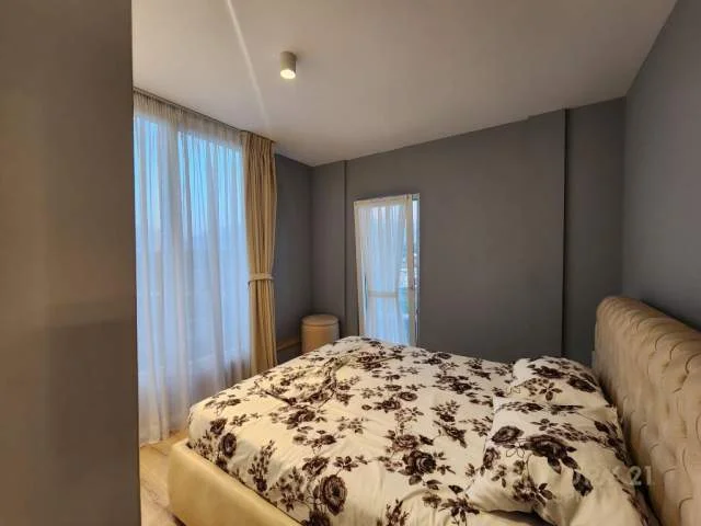 Tirane, jepet me qera apartament 2+1+BLK Kati 5, 88 m² 650 Euro (Liqeni i Thate)