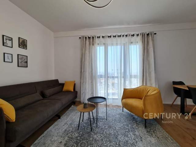 Tirane, jepet me qera apartament 2+1+BLK Kati 10, 90 m² 650 Euro (RRuga E Dibres)