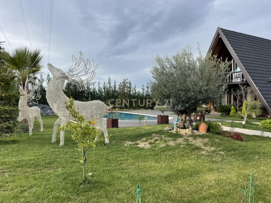 Tirane, shes Vile 3+1 Kati 1, 11.000 m² 2.500.000 € 