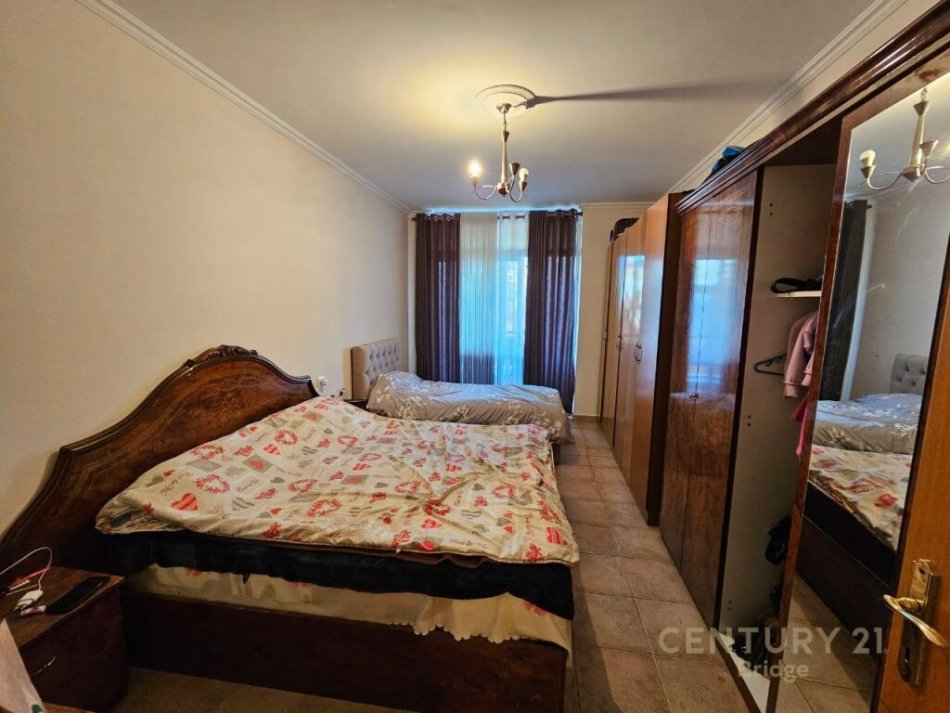 shitet apartament 1+1 Kati 3, 84 m² 145.000 € (KOMUNEN E PARISIT)