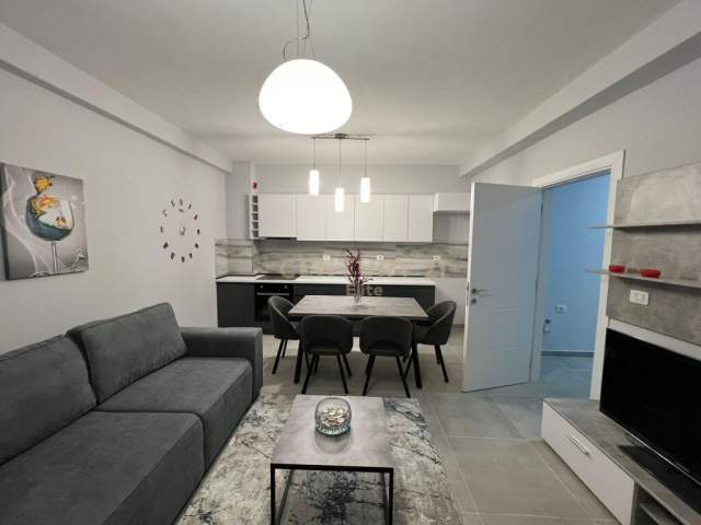 Tirane, jepet me qera apartament 1+1+BLK Kati 4, 71 m² 500 Euro (Liqeni i Thatë)