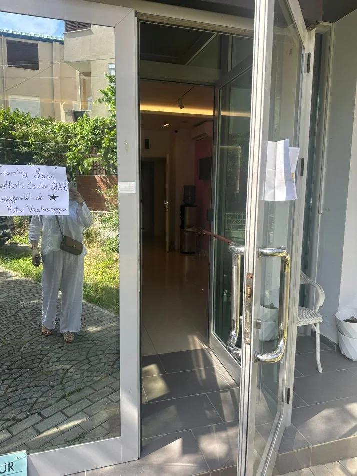 Durres, jepet me qera ambjent biznesi Kati 0, 160 m² 1.000 € (Vollga, Durres)